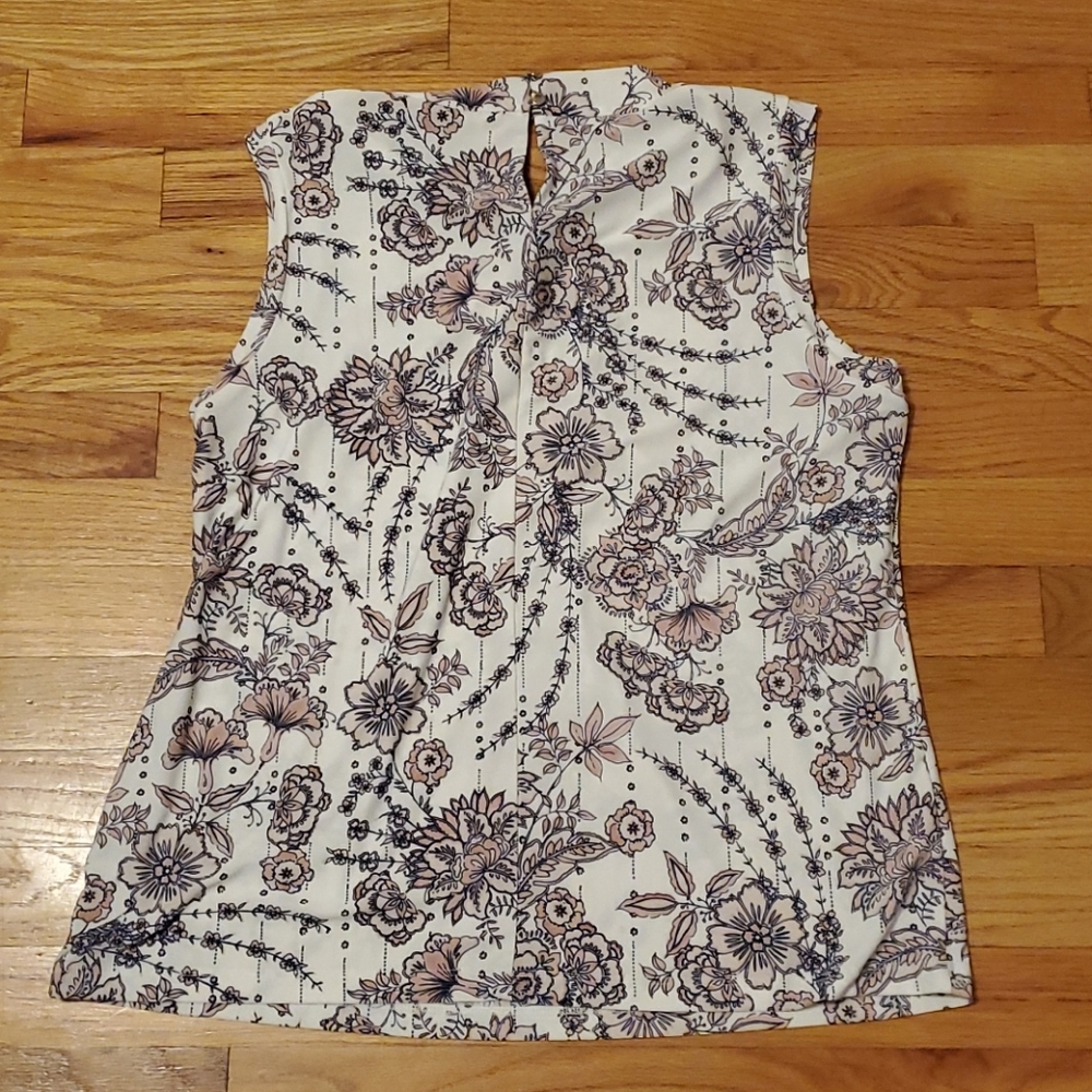 *FINAL SALE* TH sleeveless top - Picture 4 of 6